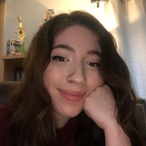 Meet your Posher, Lorena